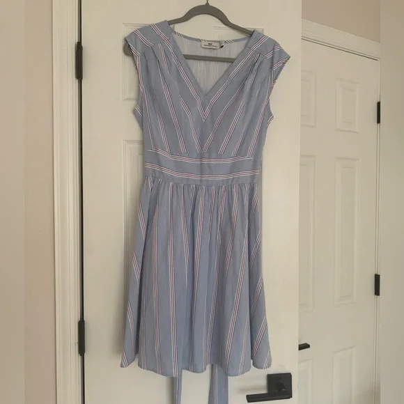 Vineyard Vines Nicholls Stripe Seersucker Tie-Waist Mini Dress in Bimini Blue 8 - Picture 3 of 5